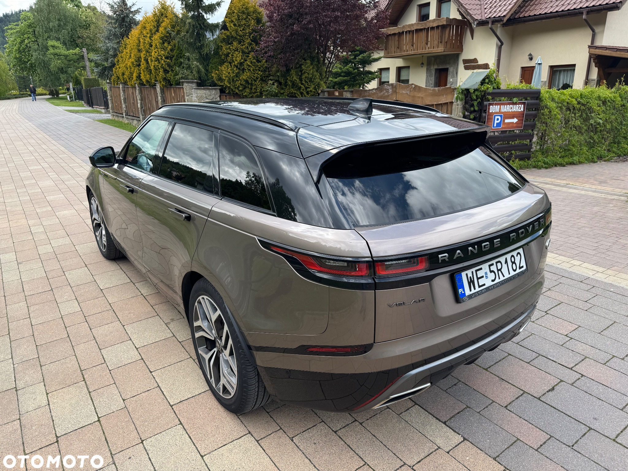 Land Rover Range Rover Velar D300 Dynamic HSE - 13