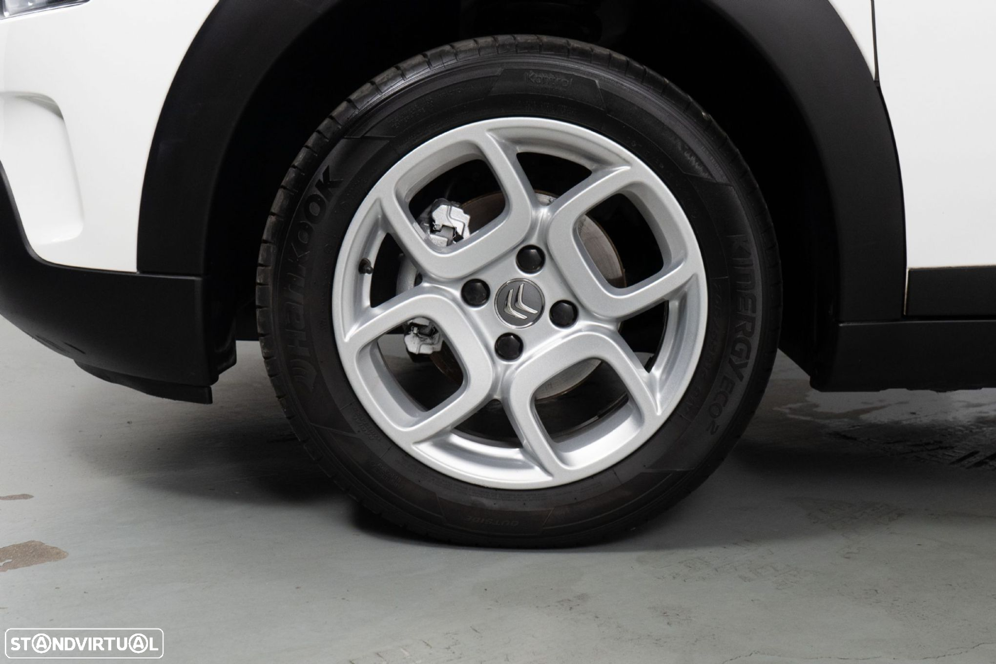 Citroën C4 Cactus 1.2 PureTech Feel Business EAT6 - 17