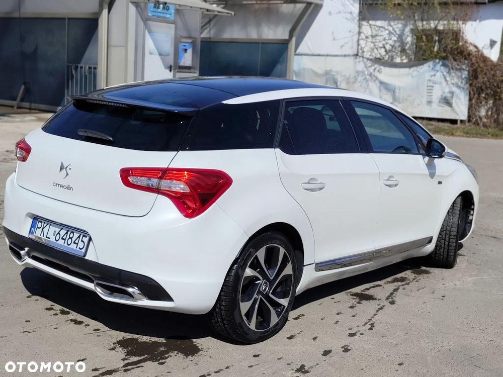 Citroën DS5 Hybrid4 EGS6 SportChic - 5