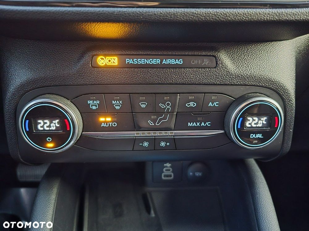 Ford Kuga 2.0 EcoBlue 4x4 ST-LINE - 31