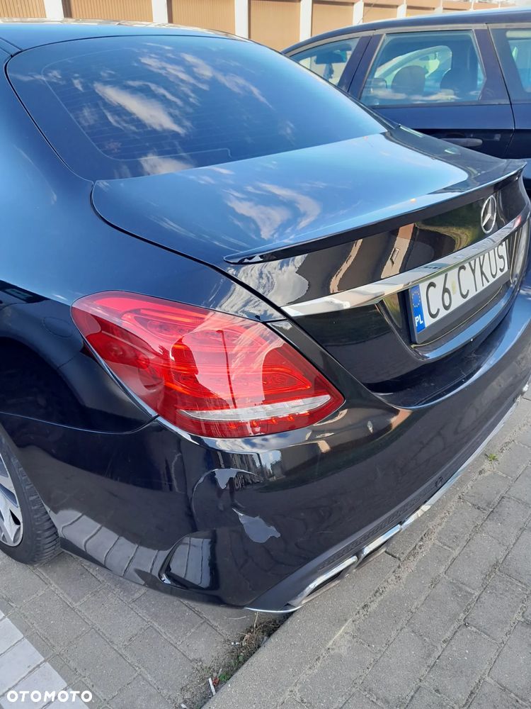 Mercedes-Benz Klasa C 300 7G-TRONIC AMG Line - 11