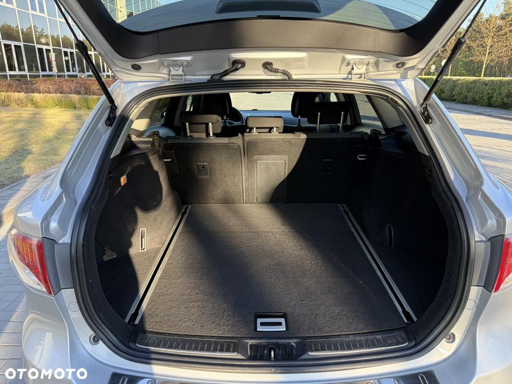 Toyota Avensis - 20