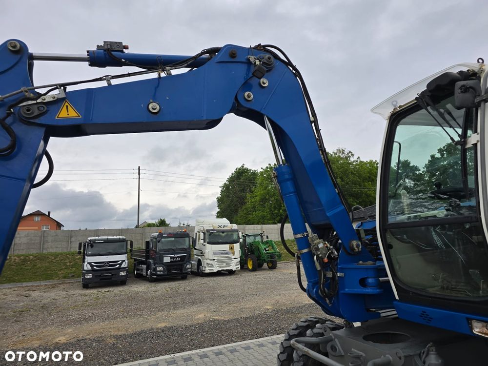 Liebherr 309 / RAMIE TRZY RAZY ŁAMANE - 13