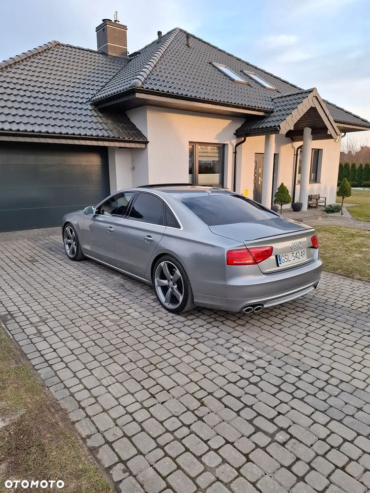 Audi A8 - 3