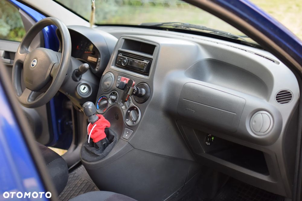 Fiat Panda 1.1 Active dla kobiet - 6