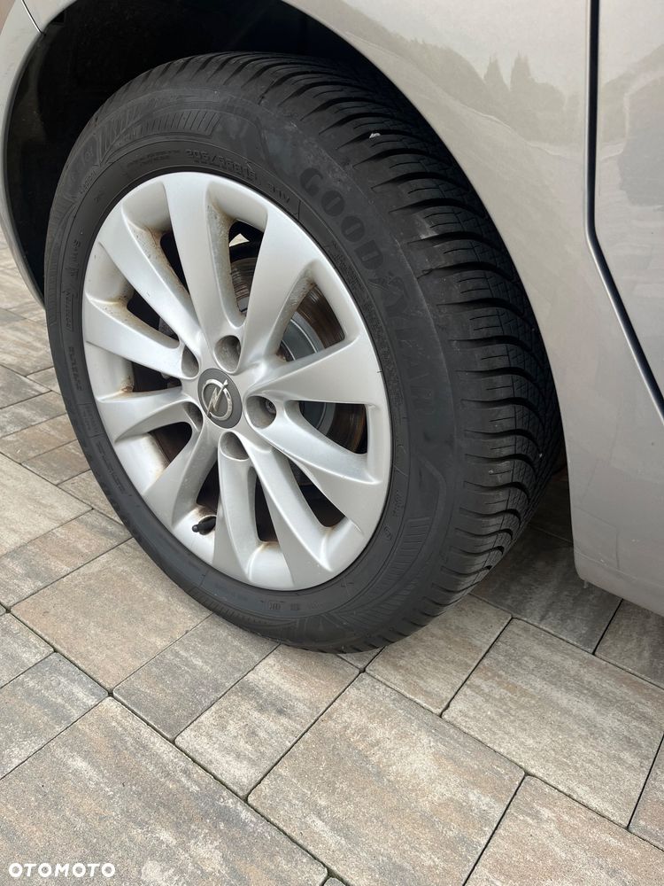 Opel Meriva 1.4 Active - 25