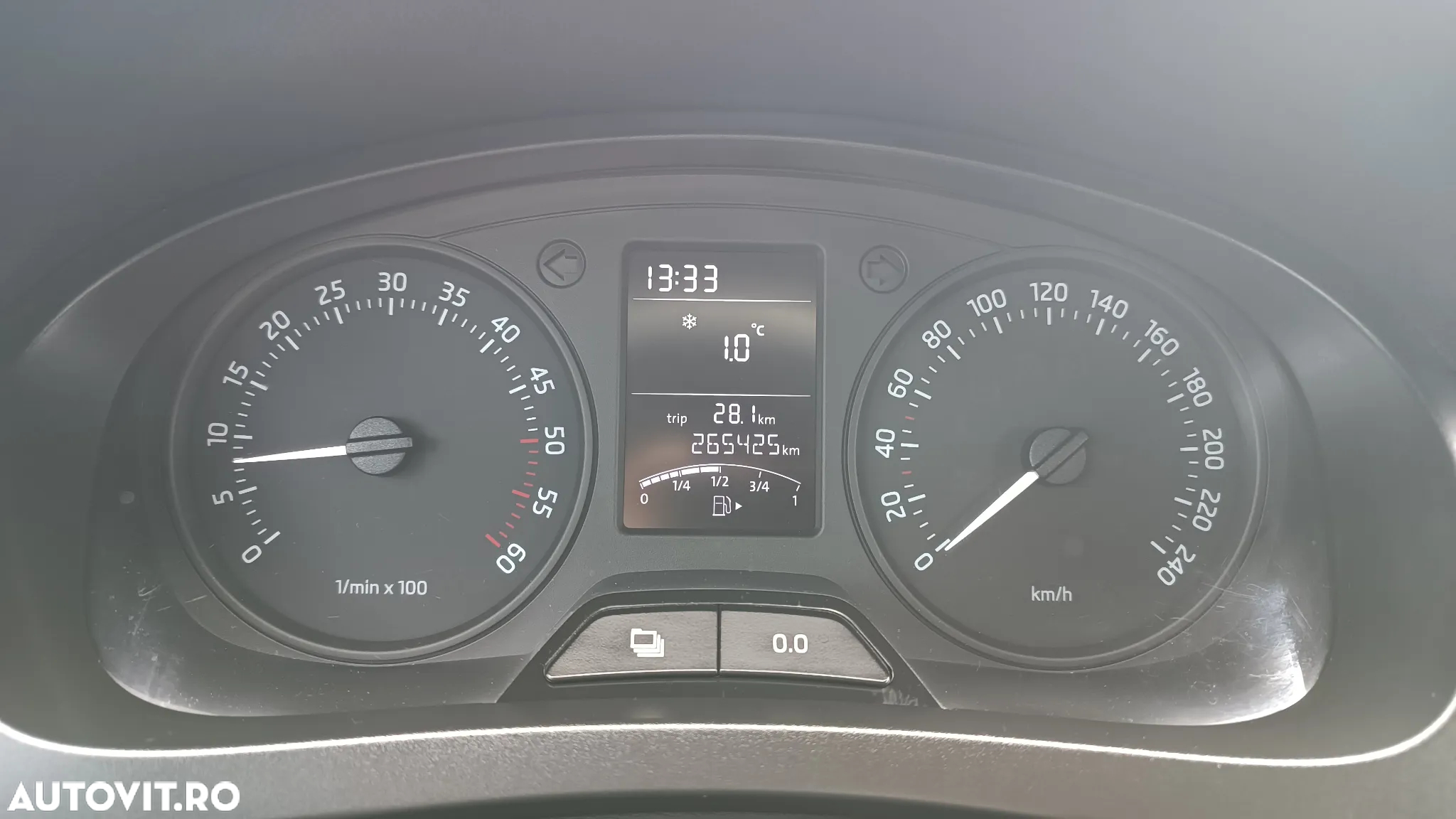Skoda RAPID 1.6 TDI Active - 11