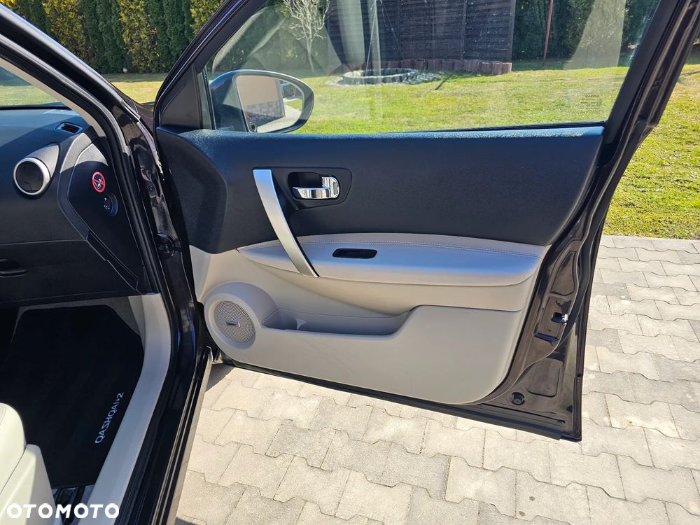 Nissan Qashqai+2 - 32