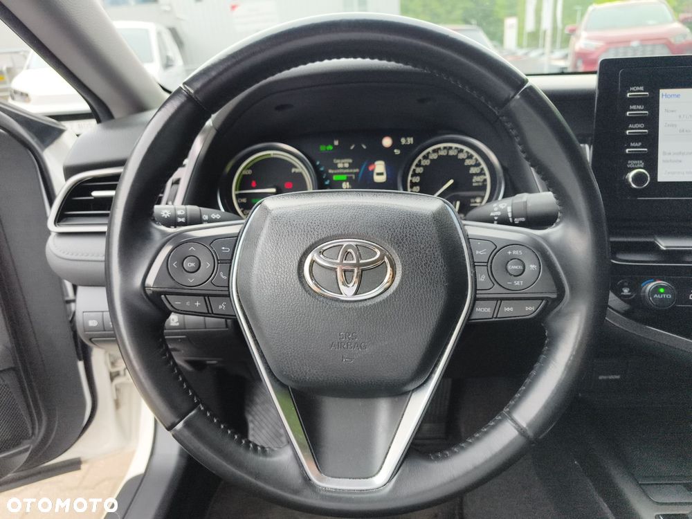 Toyota Camry 2.5 Hybrid Comfort CVT - 18