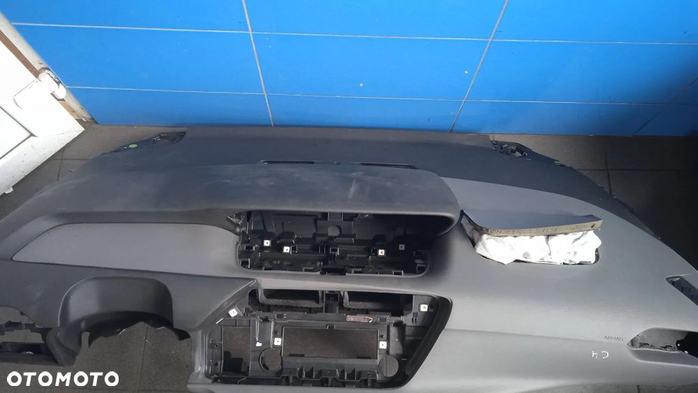 Wystrzelona deska 9678013177 Citroen C4 Picasso II - 2