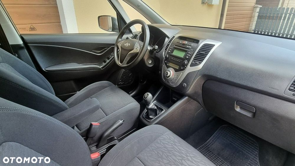 Hyundai ix20 - 14
