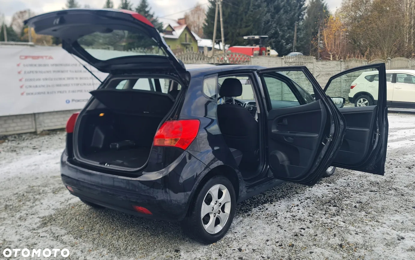 Kia Venga 1.4 CRDi 90 Edition 7 - 15