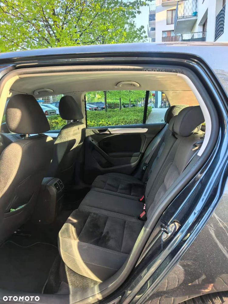 Volkswagen Golf 1.4 TSI Comfortline DSG - 8