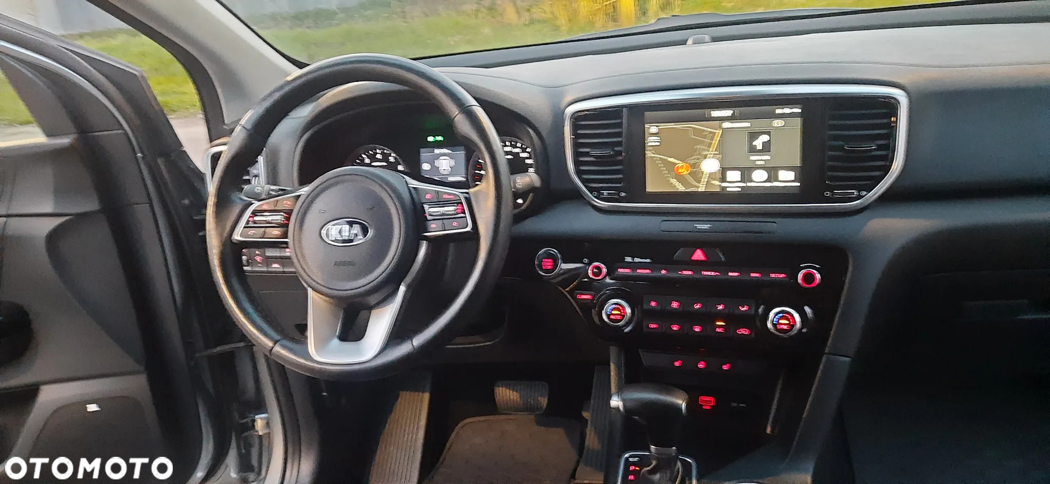 Kia Sportage 1.6 T-GDI L Business Line 2WD DCT - 12