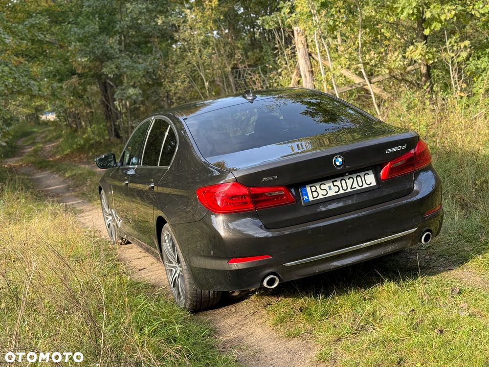 BMW Seria 5 520d Luxury Line - 19