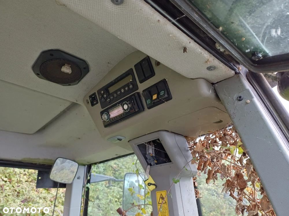 Kabina AXION, most podnośnik,atak,zwolnica,dach,,drzwi,licznik,komputer,przewody elektryczne,wiązka,sterowniki,ehr,podłokietnik,claas,840,940,wom,CEBIS,810,830,850