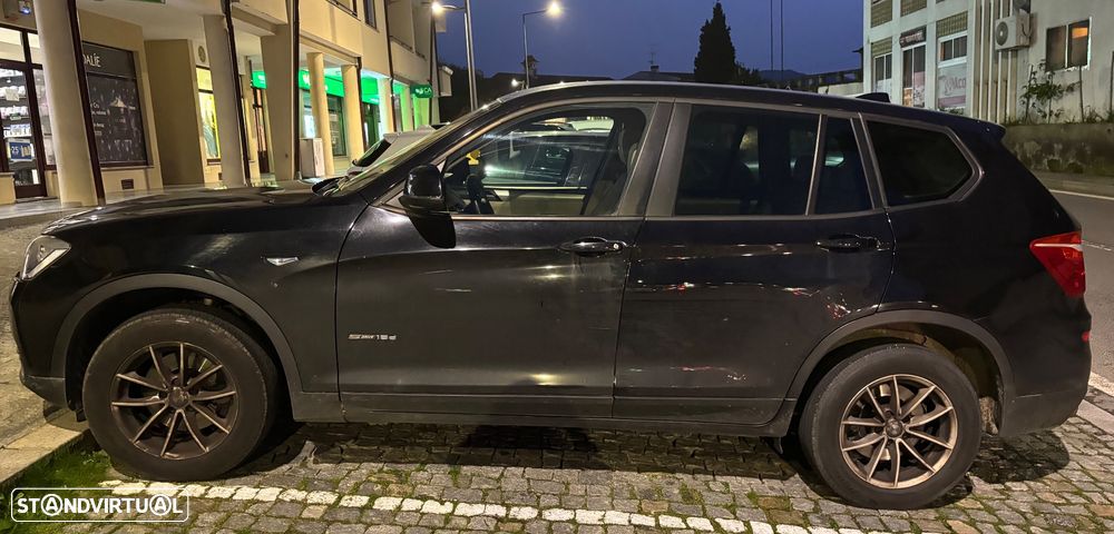 BMW X3 18 d sDrive - 7