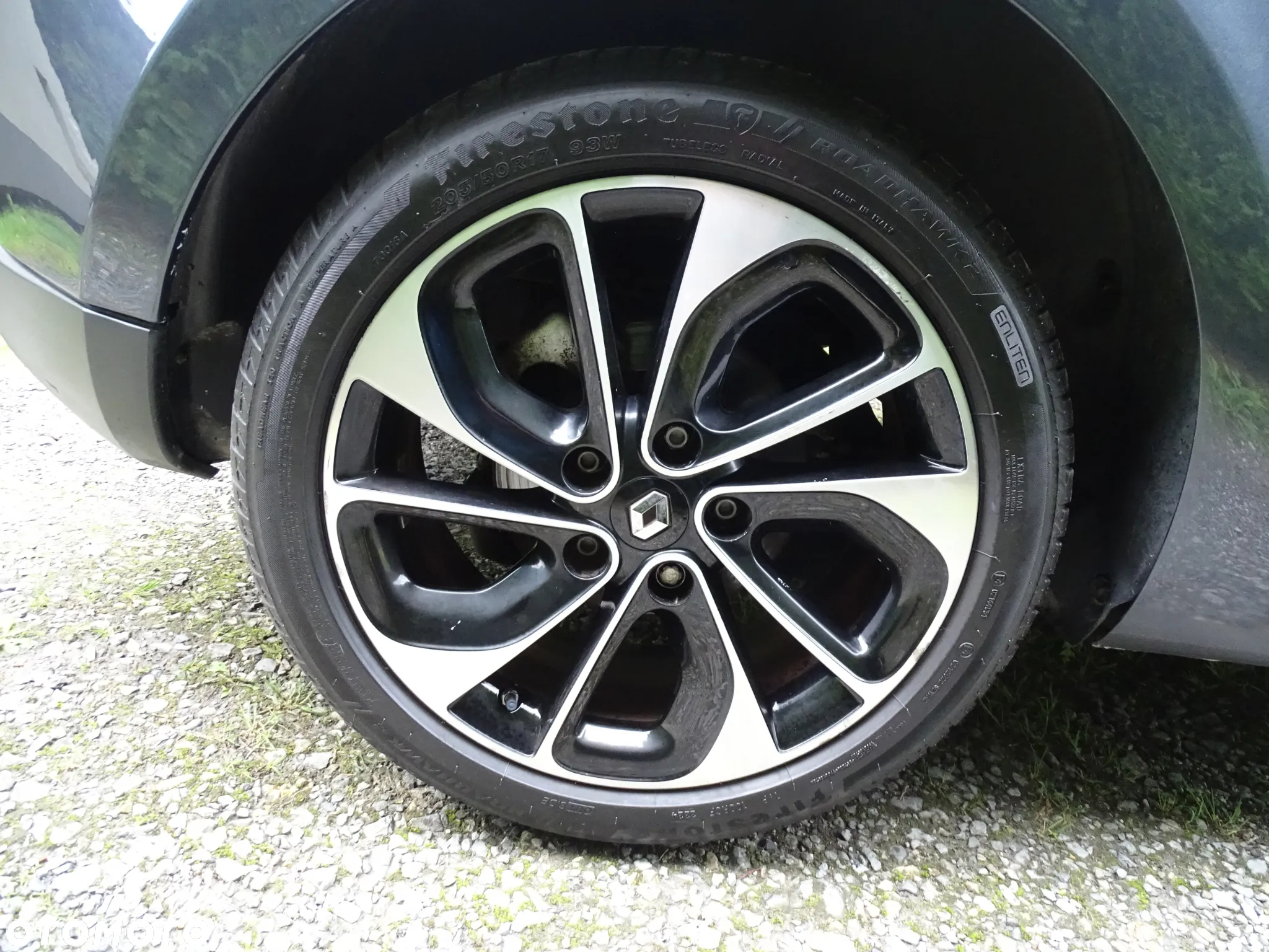 Renault Megane Coupe TCe 130 EDC Bose Edition - 11
