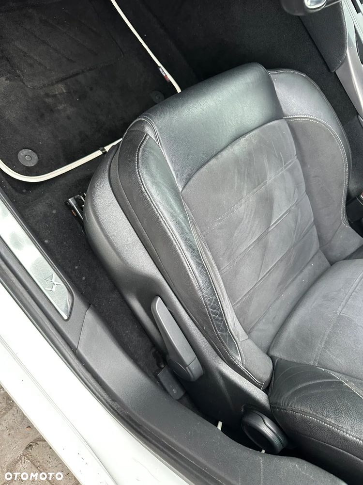 Citroën DS5 e-HDi 115 EGS6 SoChic - 14