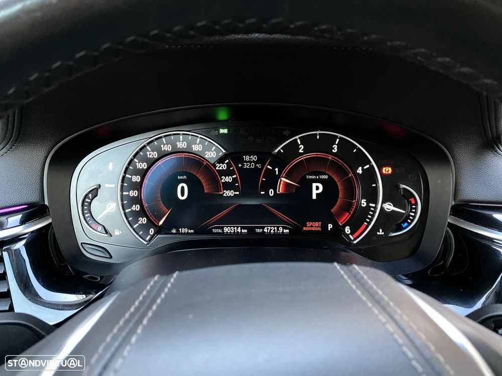 BMW 520 d Line Luxury Auto - 35