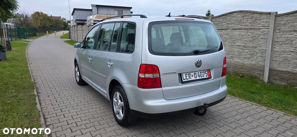 Volkswagen Touran 1.6 Trendline - 8