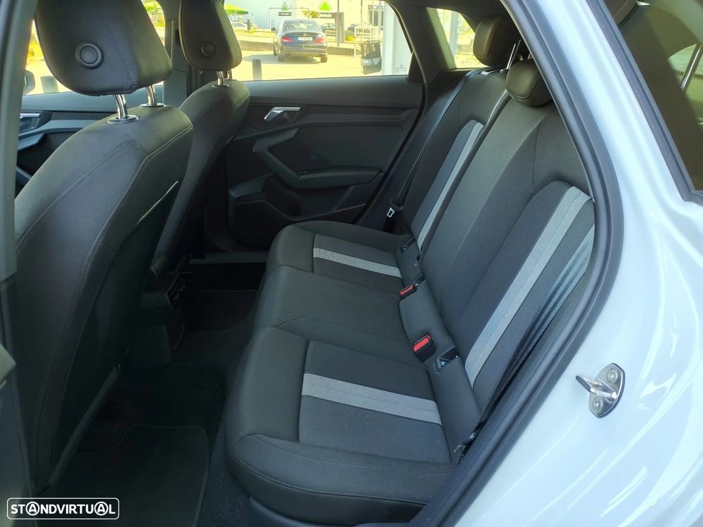 Audi A3 Sportback 30 TFSI Advanced - 9