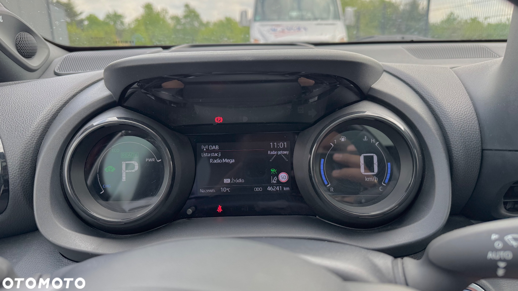 Toyota Yaris Hybrid 1.5 Executive - 13