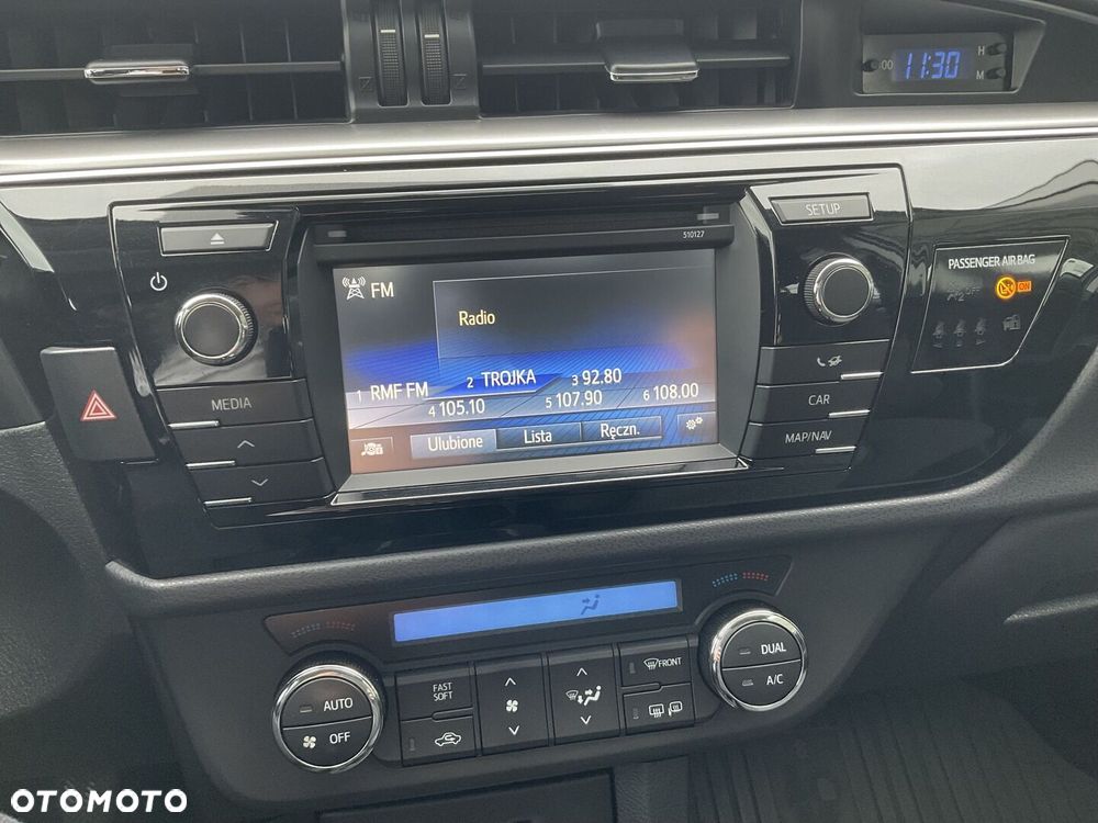 Toyota Corolla 1.6 Premium EU6 - 18