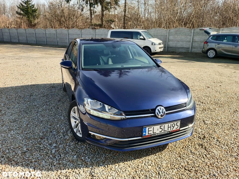Volkswagen Golf - 11