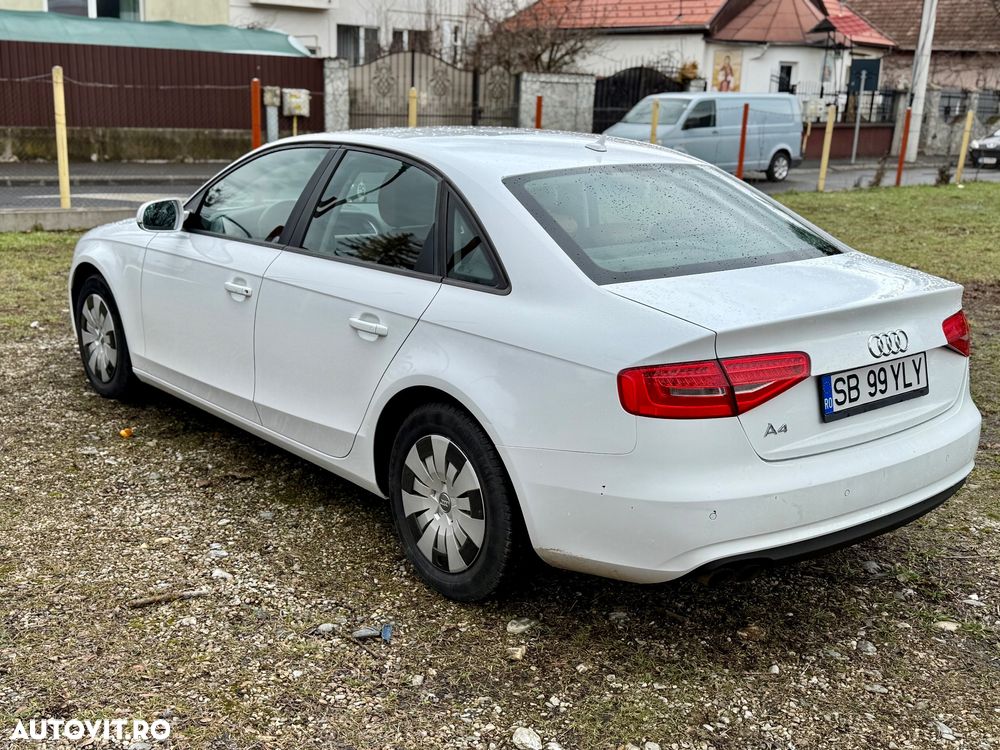 Audi A4 - 4