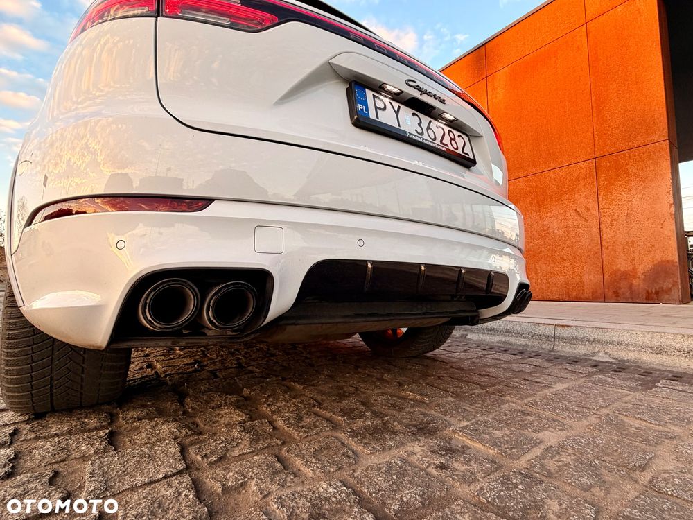 Porsche Cayenne E-Hybrid Platinum Edition - 25