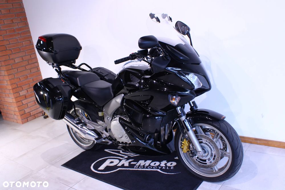 Honda CBF - 3