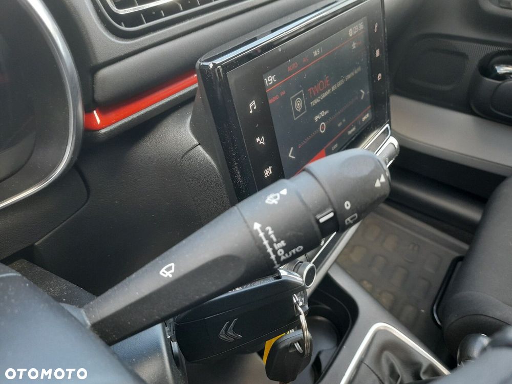 Citroën C3 1.2 PureTech Shine - 15