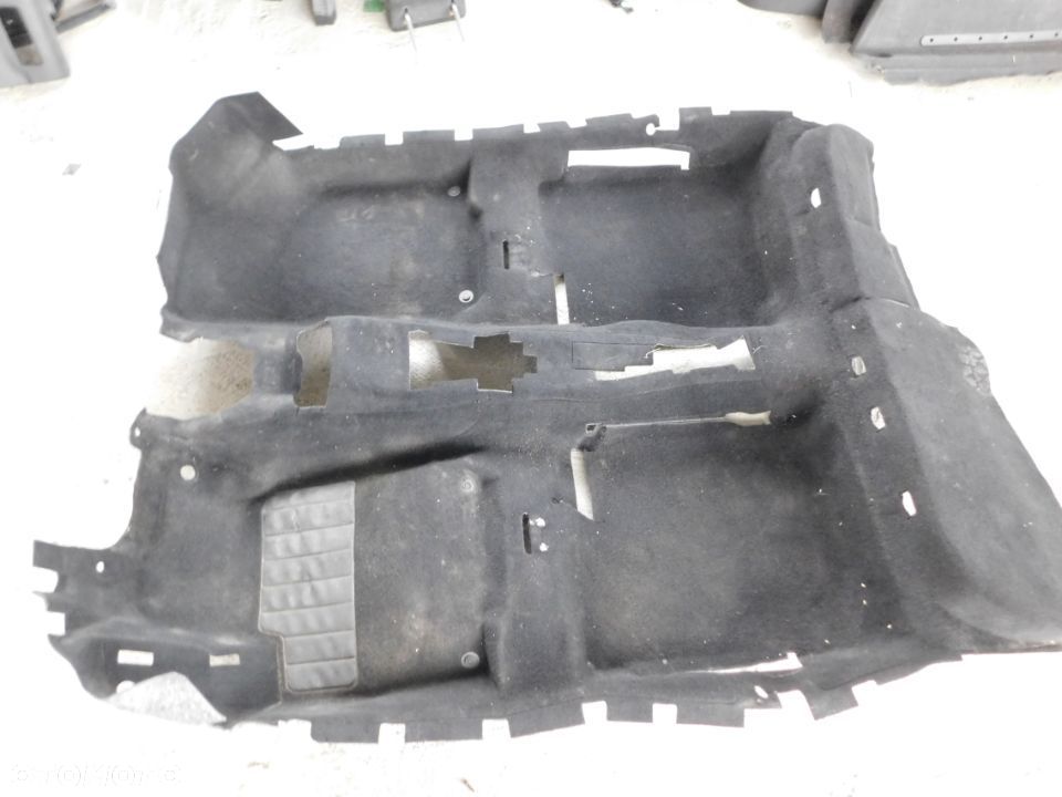 dywan podłoga wnętrza VW GOLF IV 5D kombi - 1