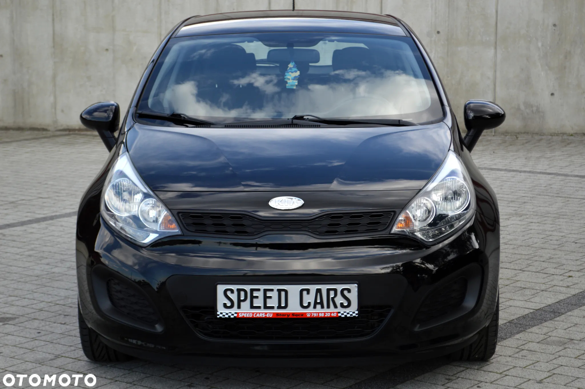 Kia Rio - 2