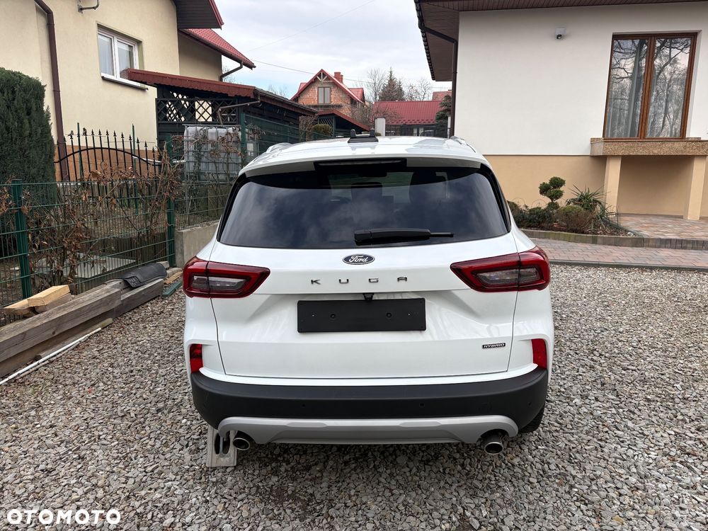 Ford Kuga - 8
