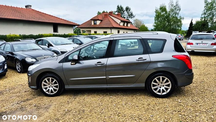 Peugeot 308 1.6 Premium Plus - 23