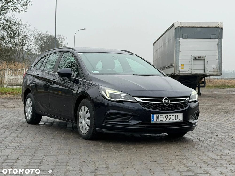 Opel Astra 1.6 CDTI Enjoy - 27