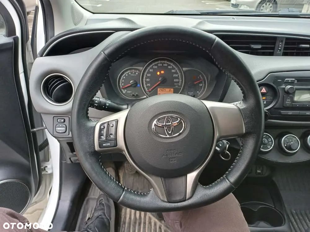 Toyota Yaris - 9