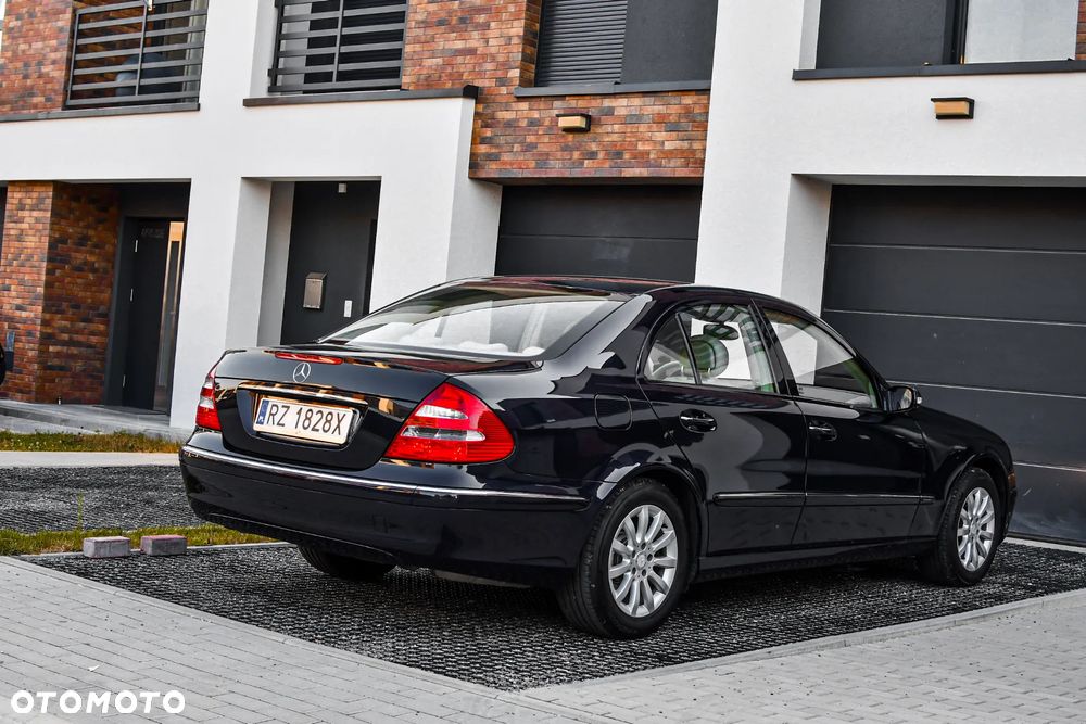 Mercedes-Benz Klasa E 200 Kompressor Automatik Elegance Sport Edition - 3