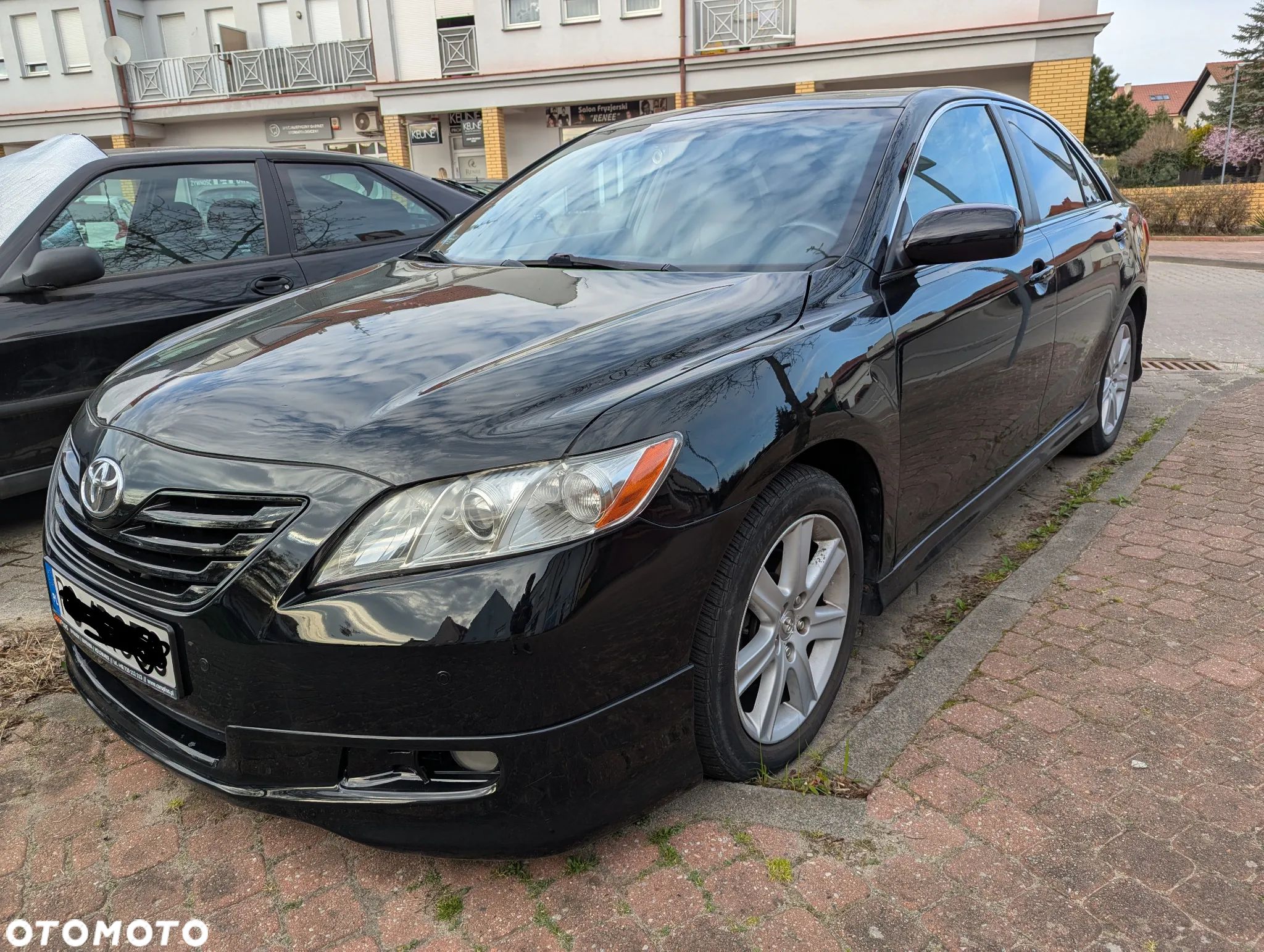 Toyota Camry 3.5 V6 SE - 1