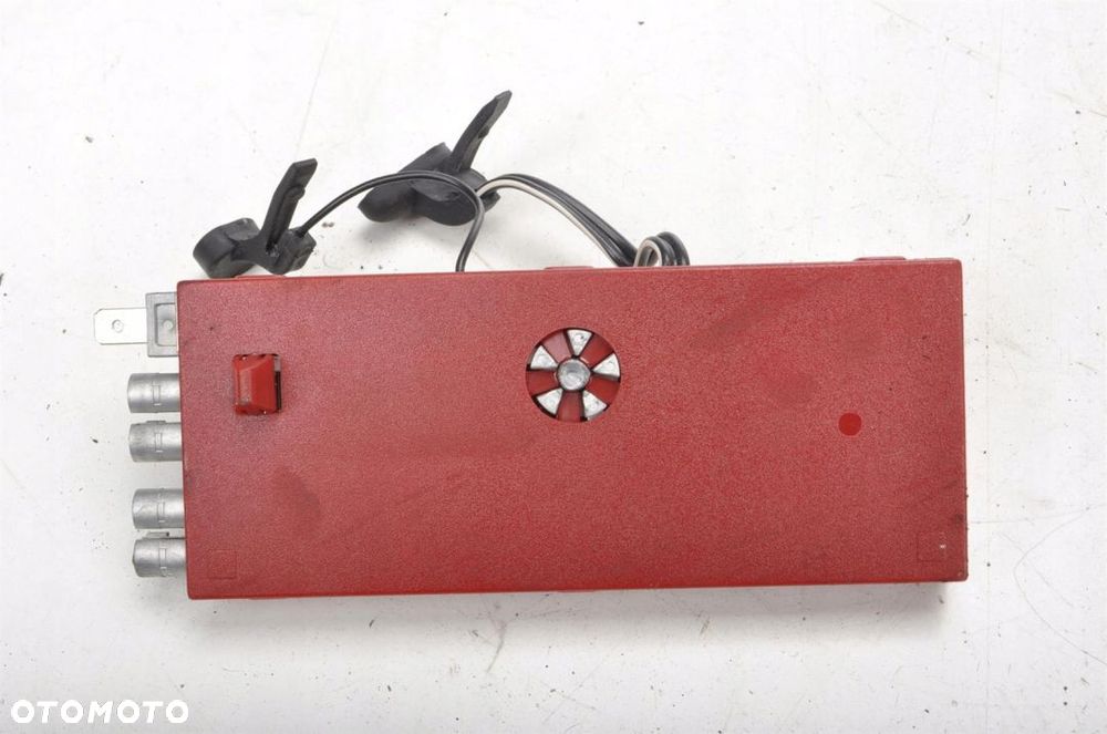 VOLVO S80 II V70 III WZMACNIACZ ANTENOWY 31282410 - 2