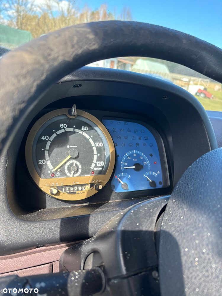 Renault Mascott - 34