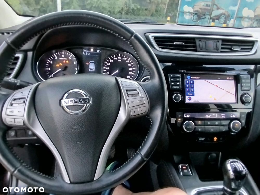 Nissan Qashqai 1.2 DIG-T Tekna EU6 - 9