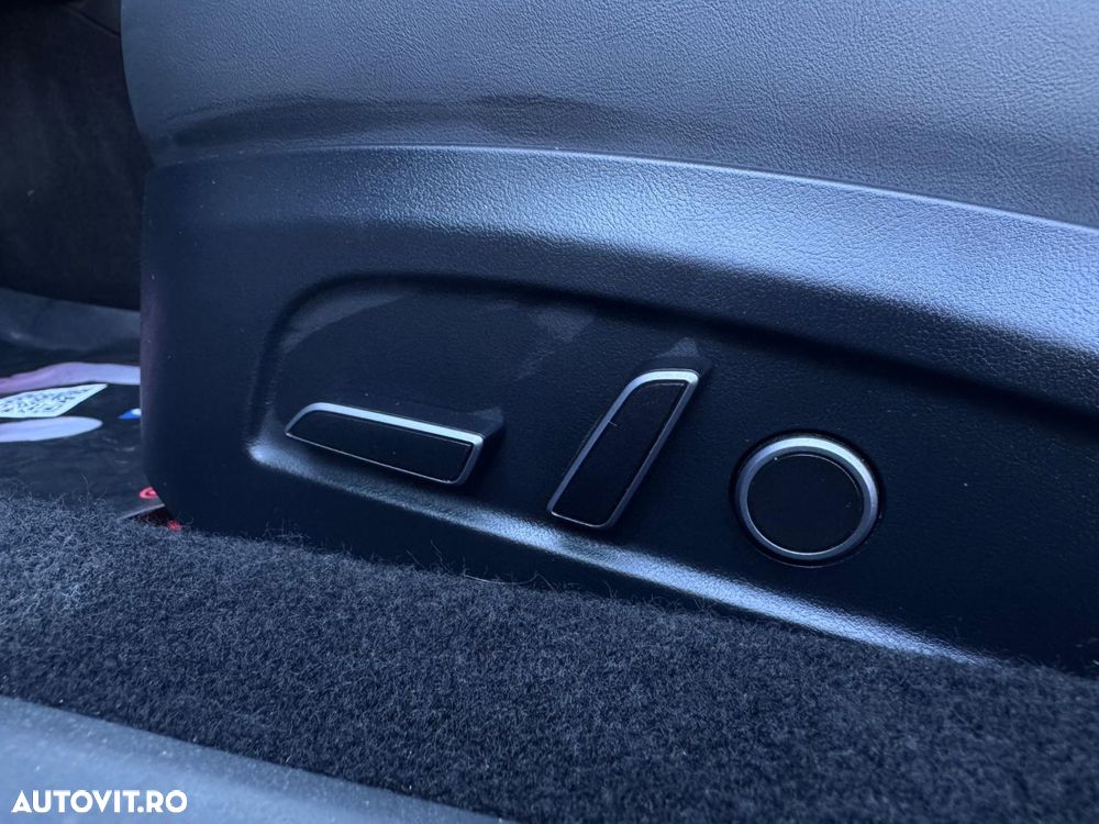 Tesla Model 3 - 40