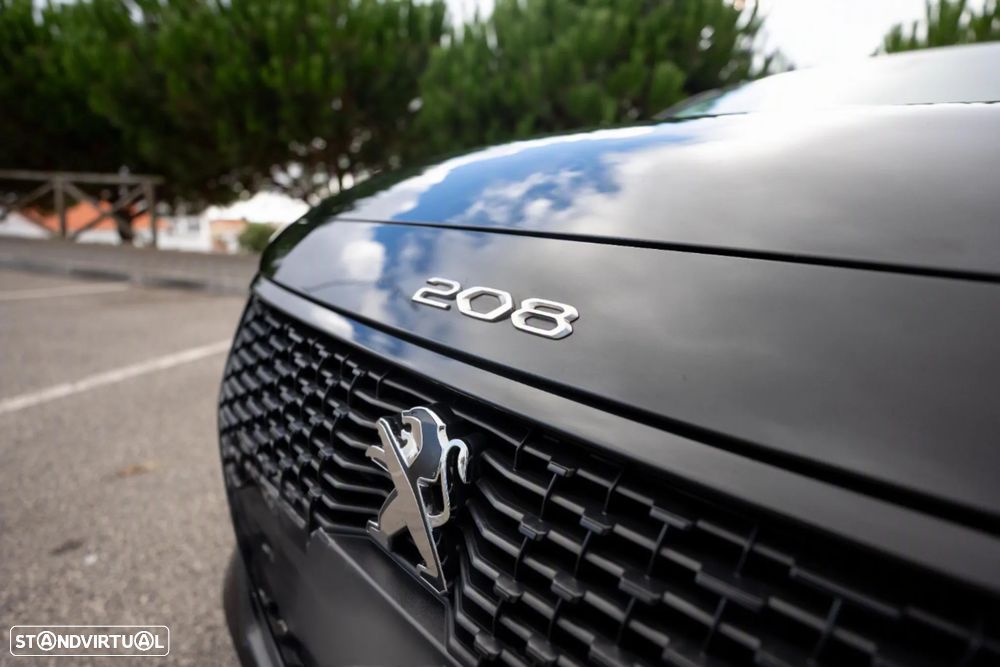 Peugeot 208 - 15
