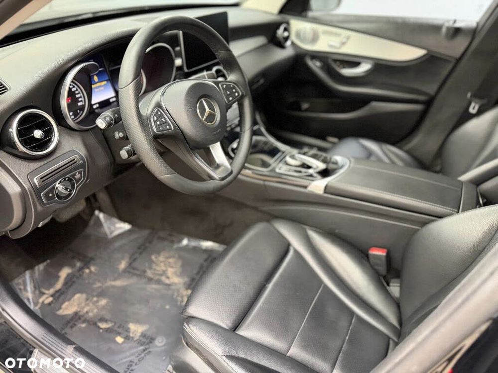 Mercedes-Benz Klasa C 300 7G-TRONIC - 14