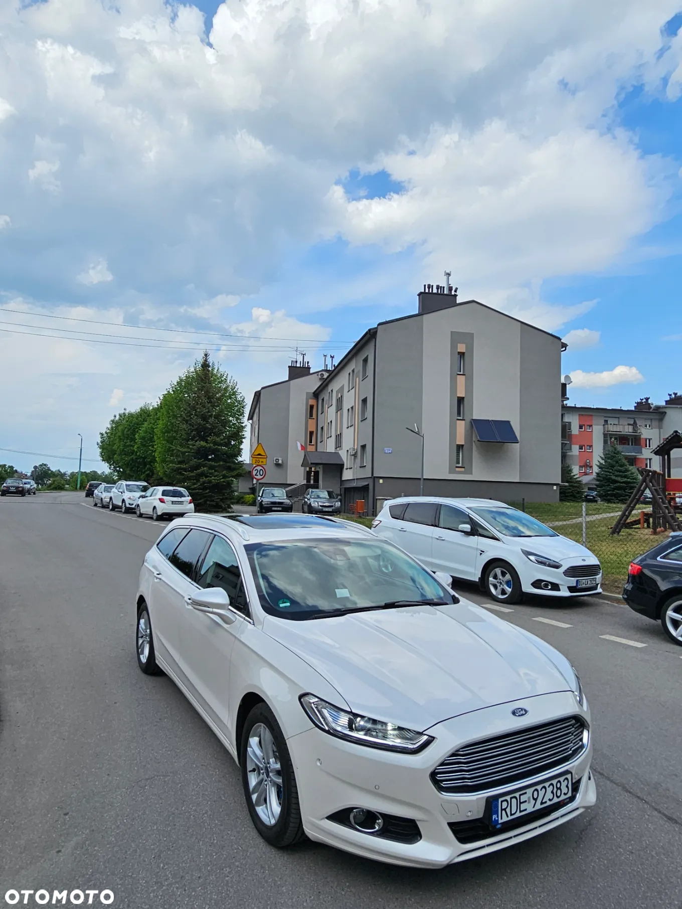 Ford Mondeo - 8