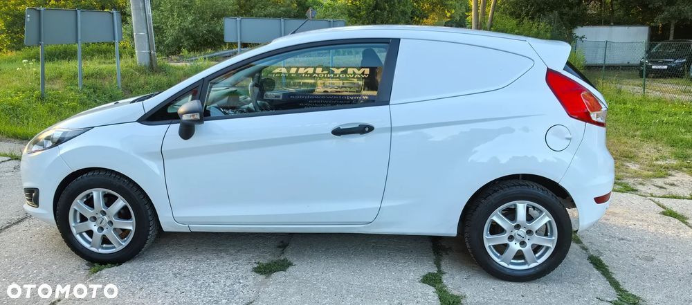 Ford Fiesta 1.6 TDCi Champions Edition - 8