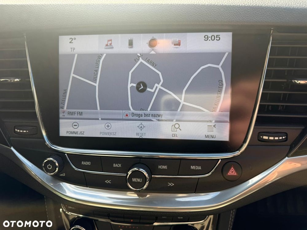 Opel Astra 1.4 Turbo Innovation - 32